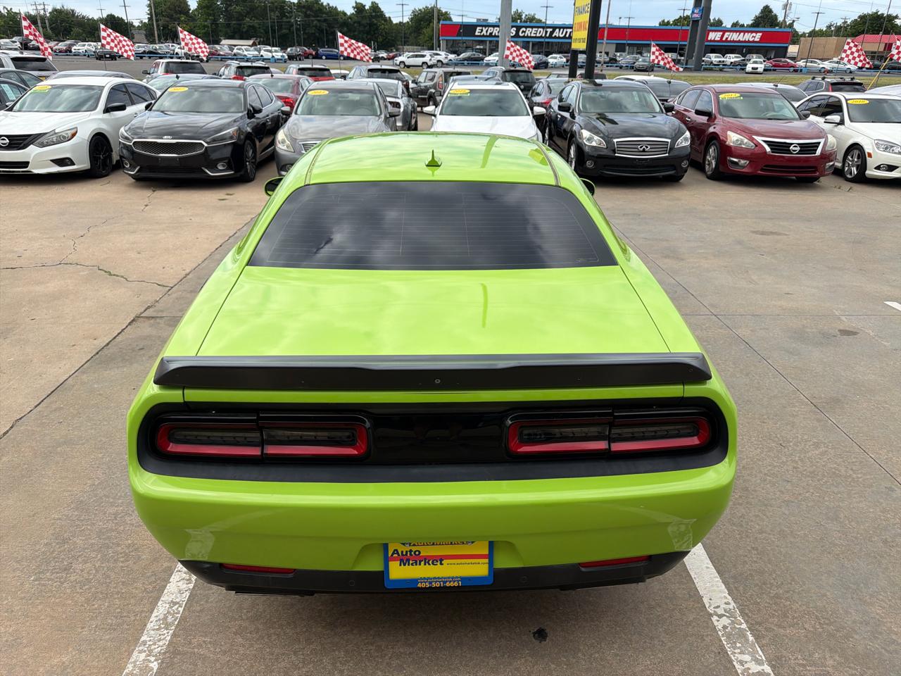 Dodge Challenger 2dr Cpe R/T Scat Pack 2015