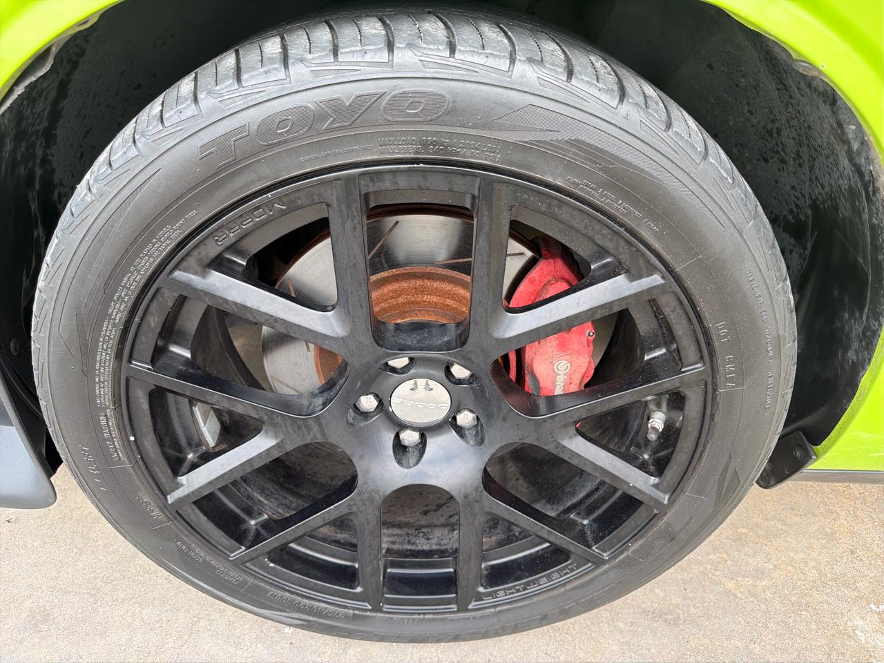 Dodge Challenger 2dr Cpe R/T Scat Pack 2015