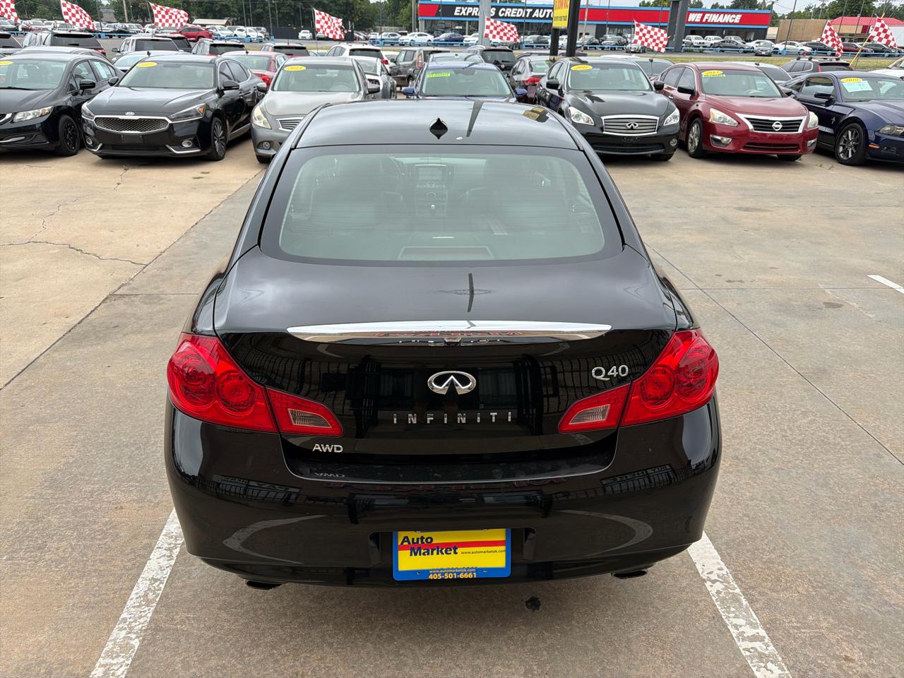 Infiniti Q40 4dr Sdn AWD 2015