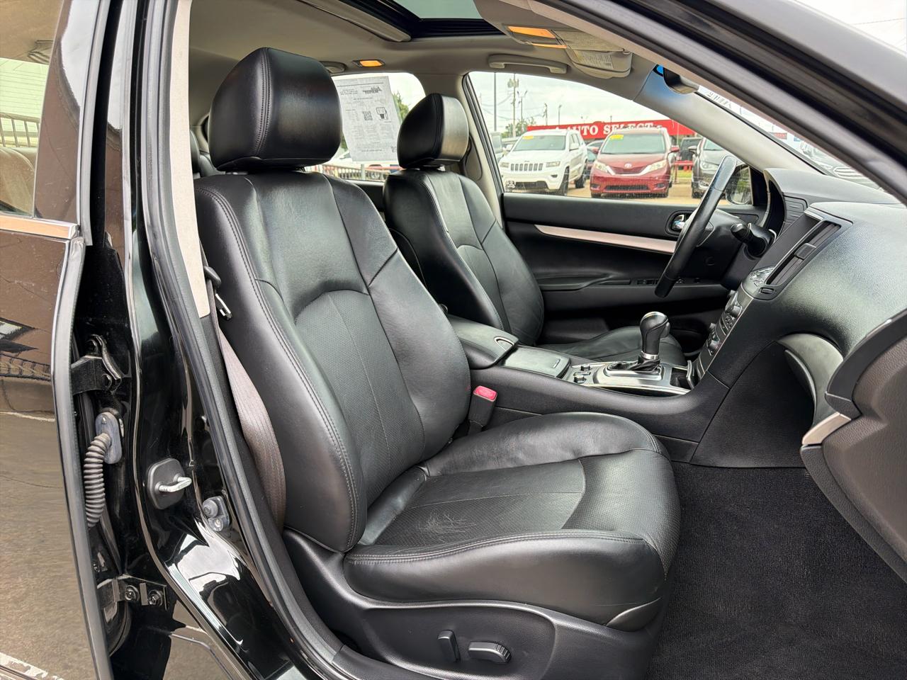 Infiniti Q40 4dr Sdn AWD 2015