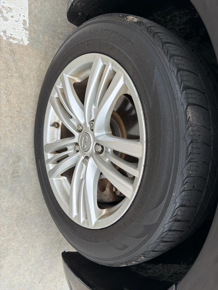 Infiniti Q40 4dr Sdn AWD 2015