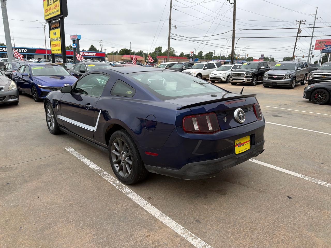 Ford Mustang 2dr Cpe V6 2010