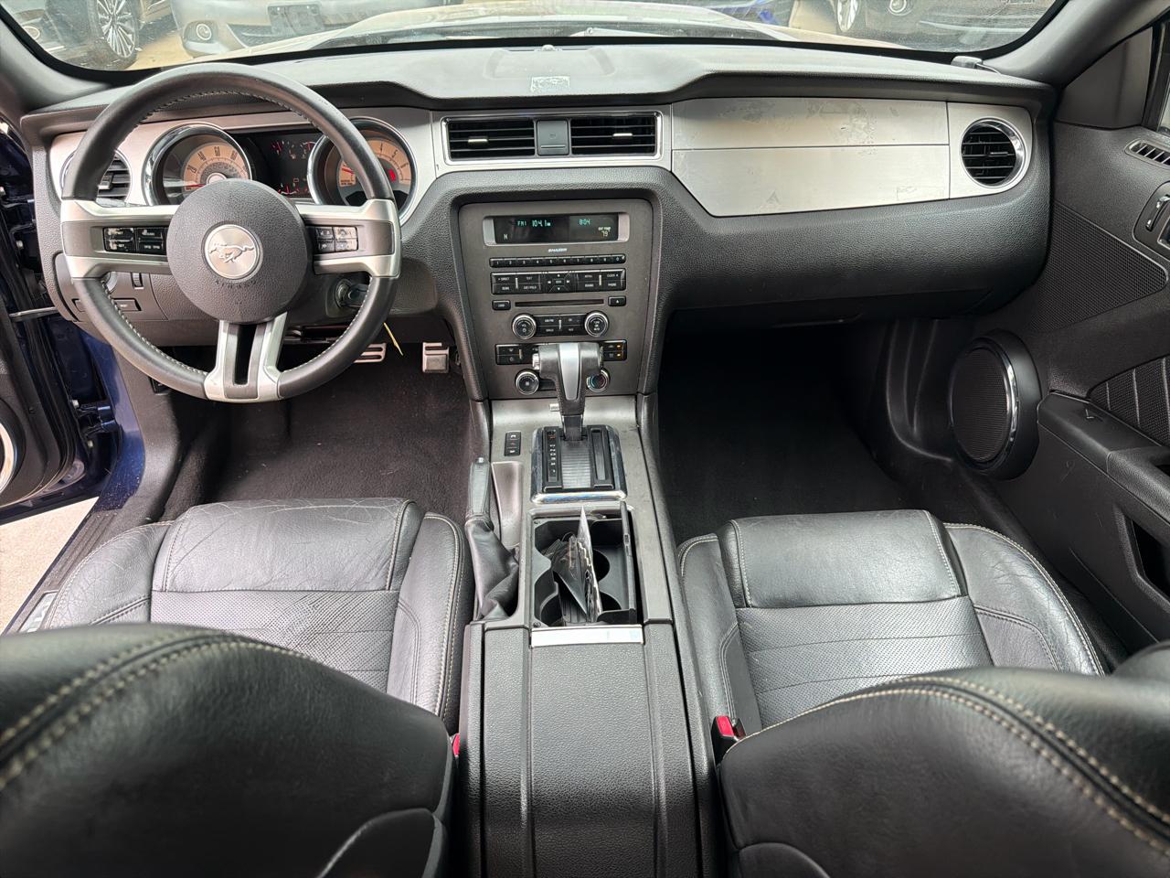 Ford Mustang 2dr Cpe V6 2010