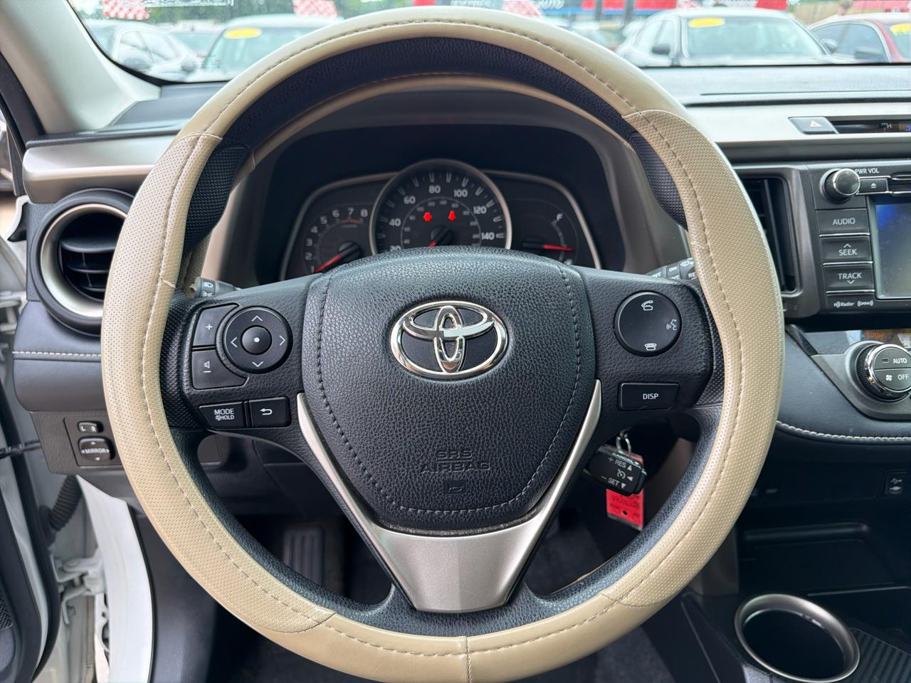 Toyota RAV4 FWD 4dr XLE (Natl) 2013