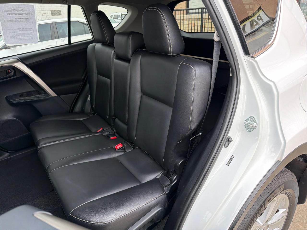 Toyota RAV4 FWD 4dr XLE (Natl) 2013