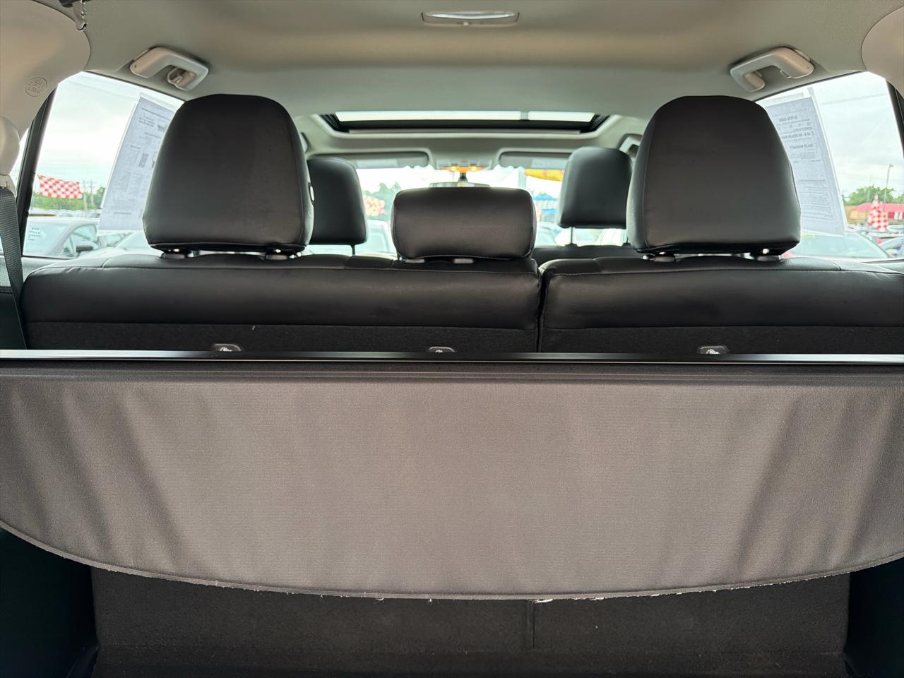 Toyota RAV4 FWD 4dr XLE (Natl) 2013