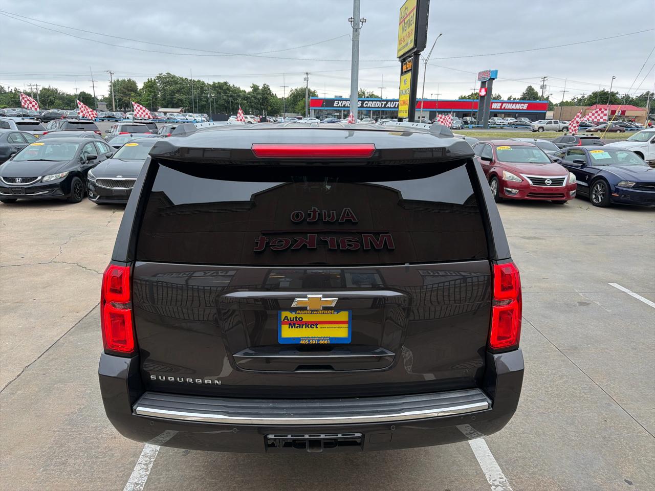 Chevrolet Suburban 4WD 4dr LTZ 2015