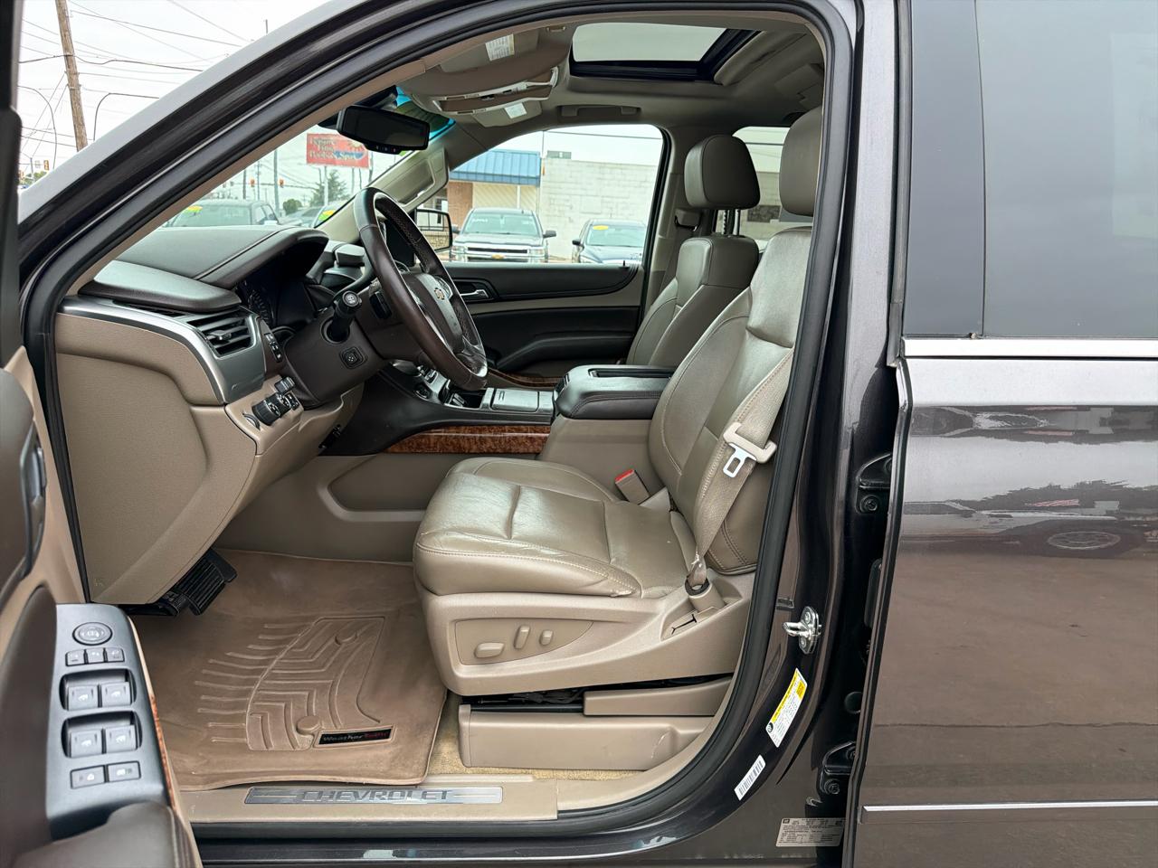 Chevrolet Suburban 4WD 4dr LTZ 2015
