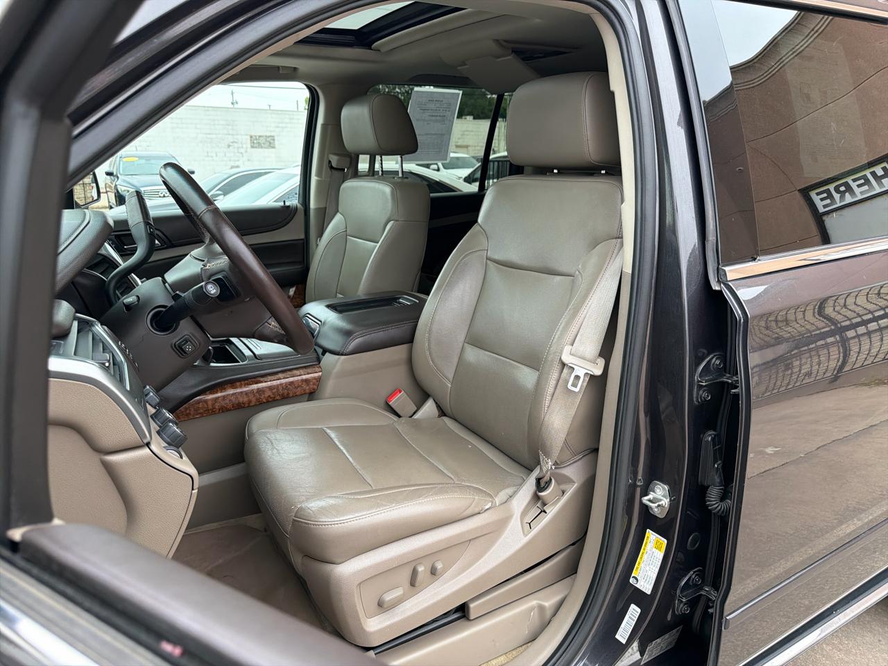 Chevrolet Suburban 4WD 4dr LTZ 2015