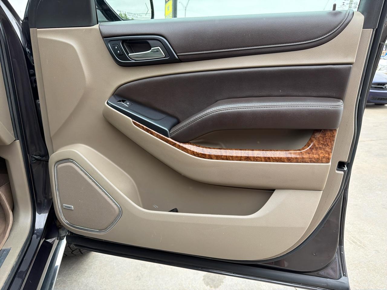 Chevrolet Suburban 4WD 4dr LTZ 2015