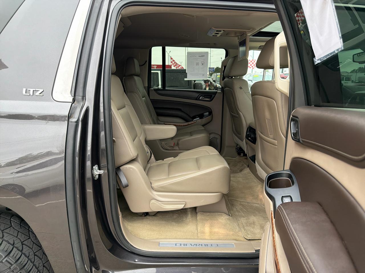 Chevrolet Suburban 4WD 4dr LTZ 2015