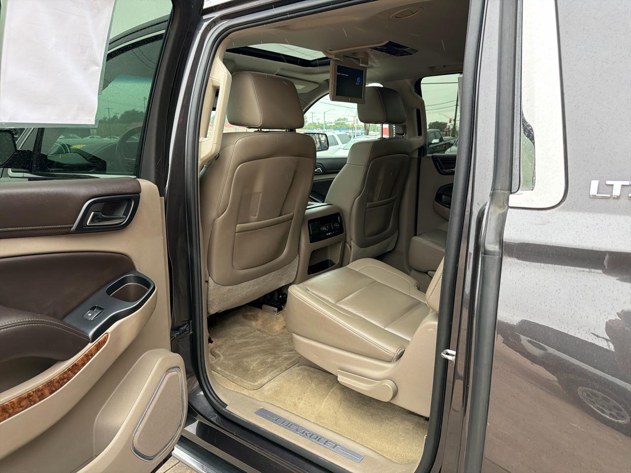 Chevrolet Suburban 4WD 4dr LTZ 2015