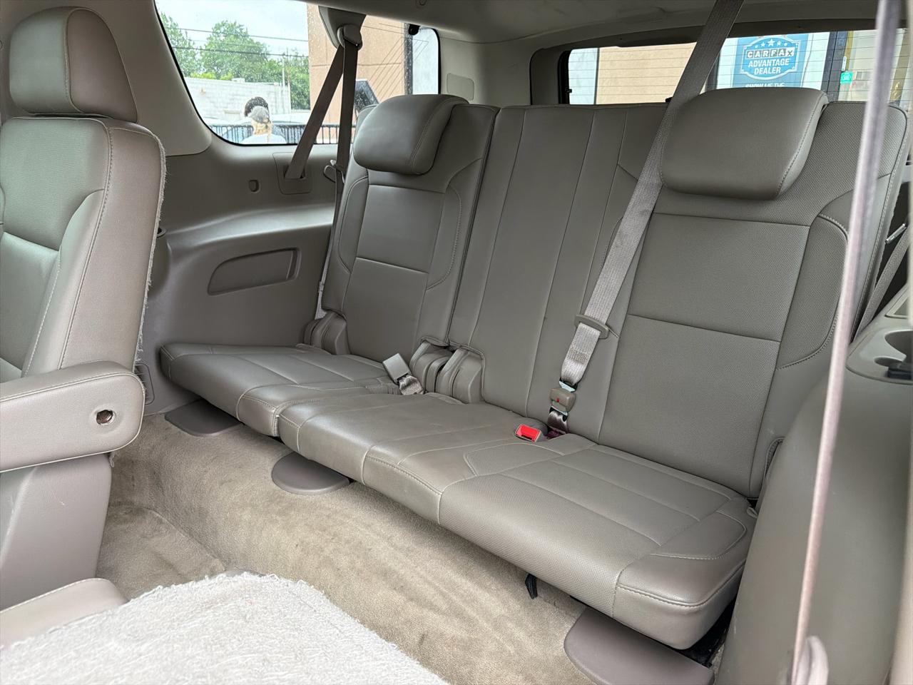 Chevrolet Suburban 4WD 4dr LTZ 2015