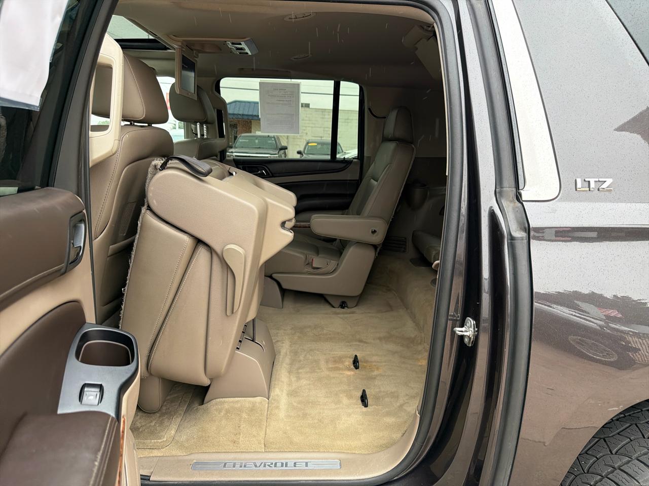 Chevrolet Suburban 4WD 4dr LTZ 2015