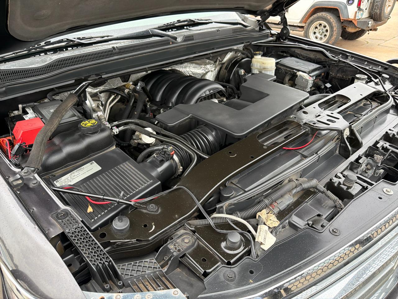 Chevrolet Suburban 4WD 4dr LTZ 2015