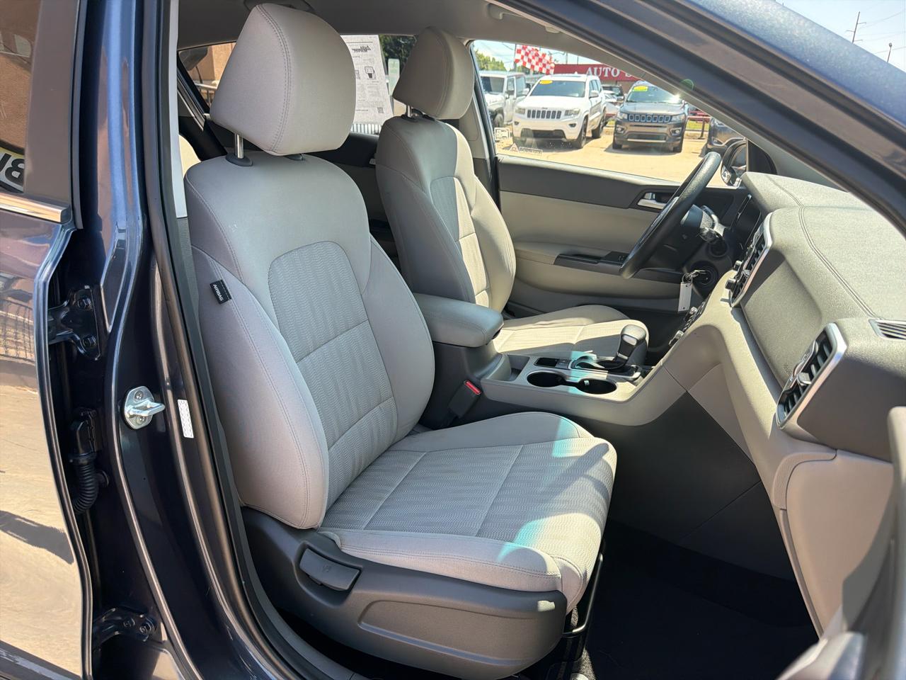 Kia Sportage LX FWD 2019