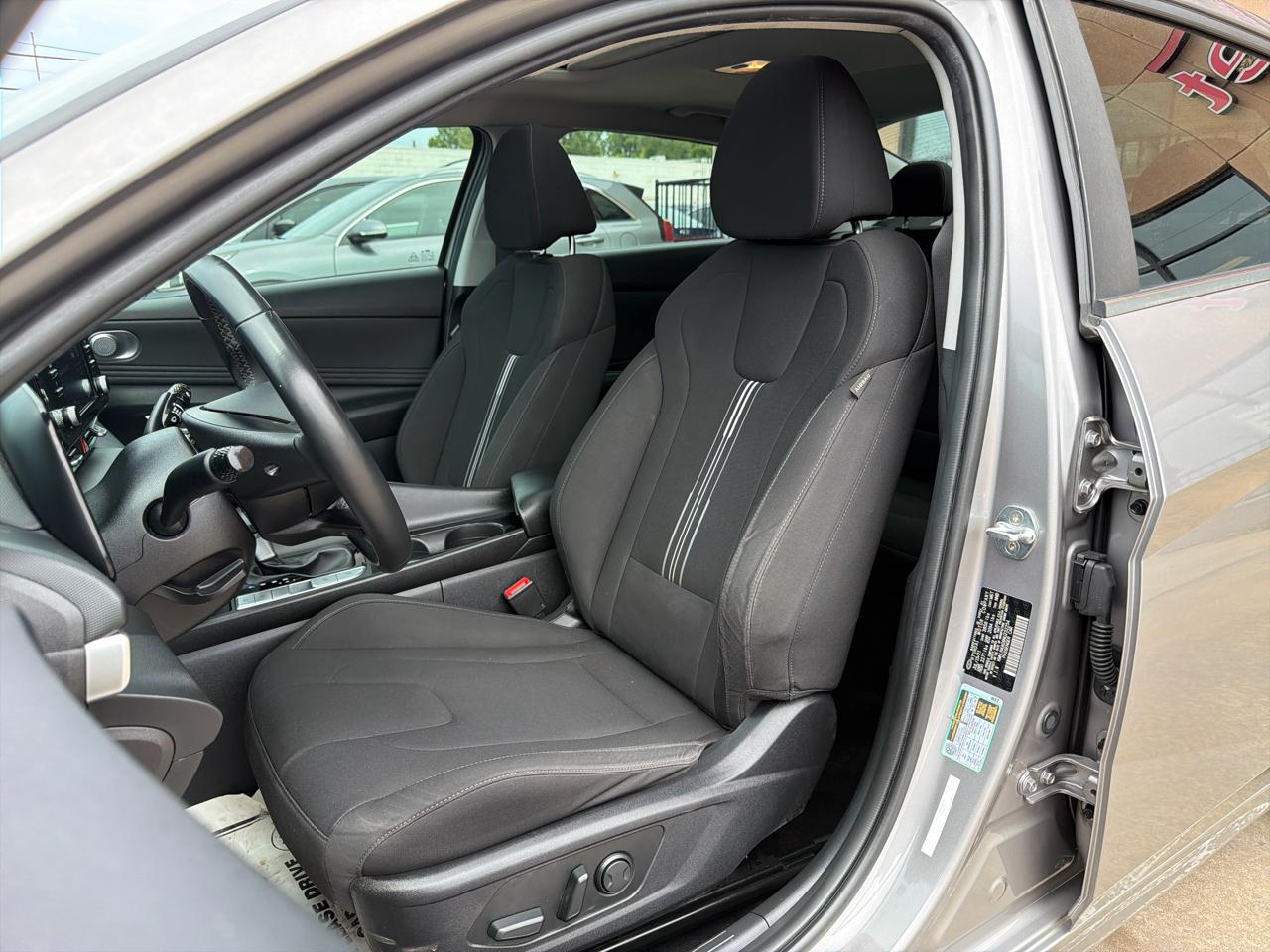 Hyundai Elantra SEL IVT 2022