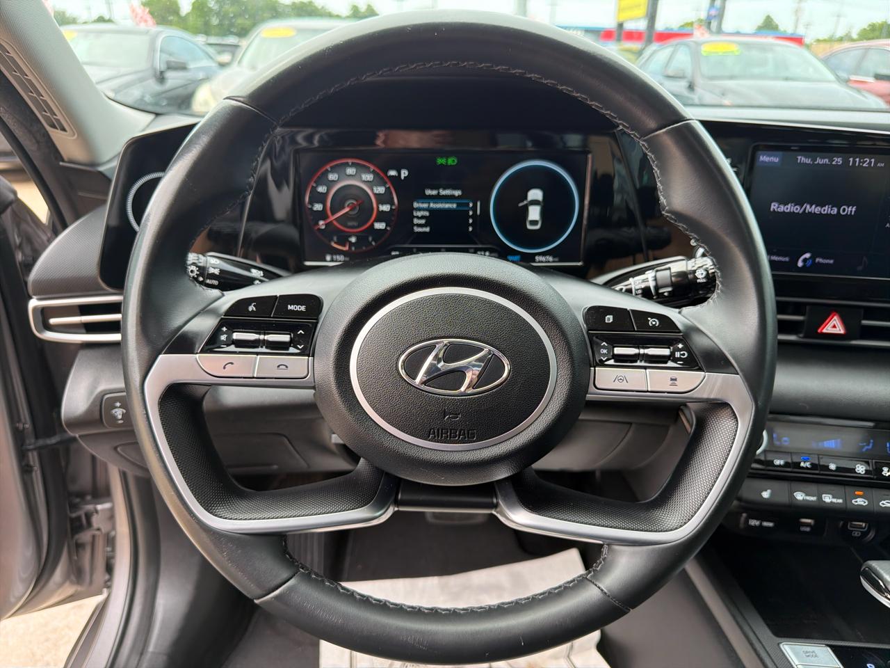 Hyundai Elantra SEL IVT 2022