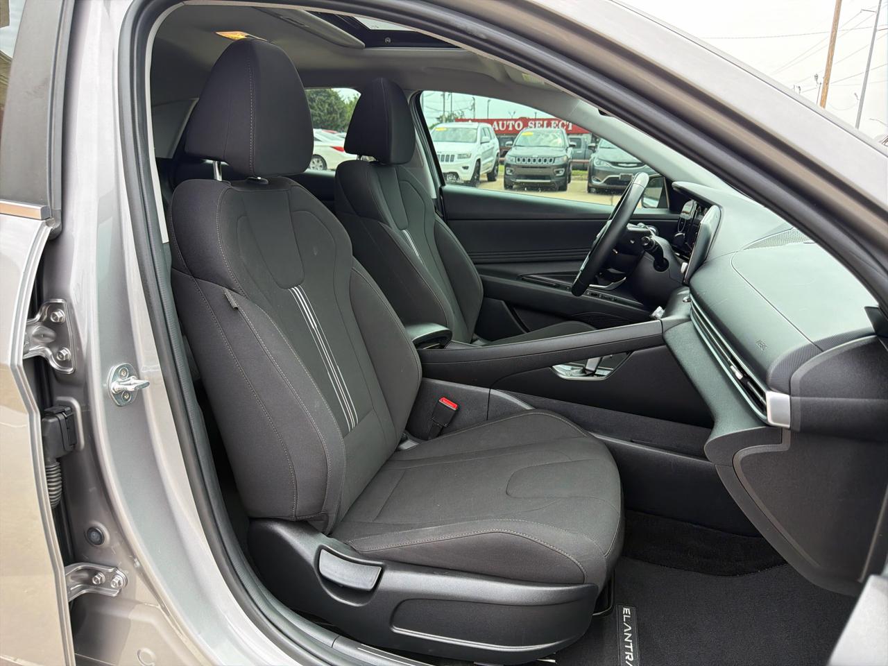 Hyundai Elantra SEL IVT 2022