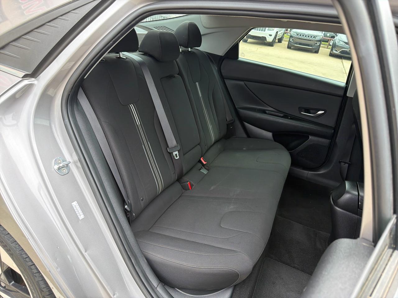 Hyundai Elantra SEL IVT 2022