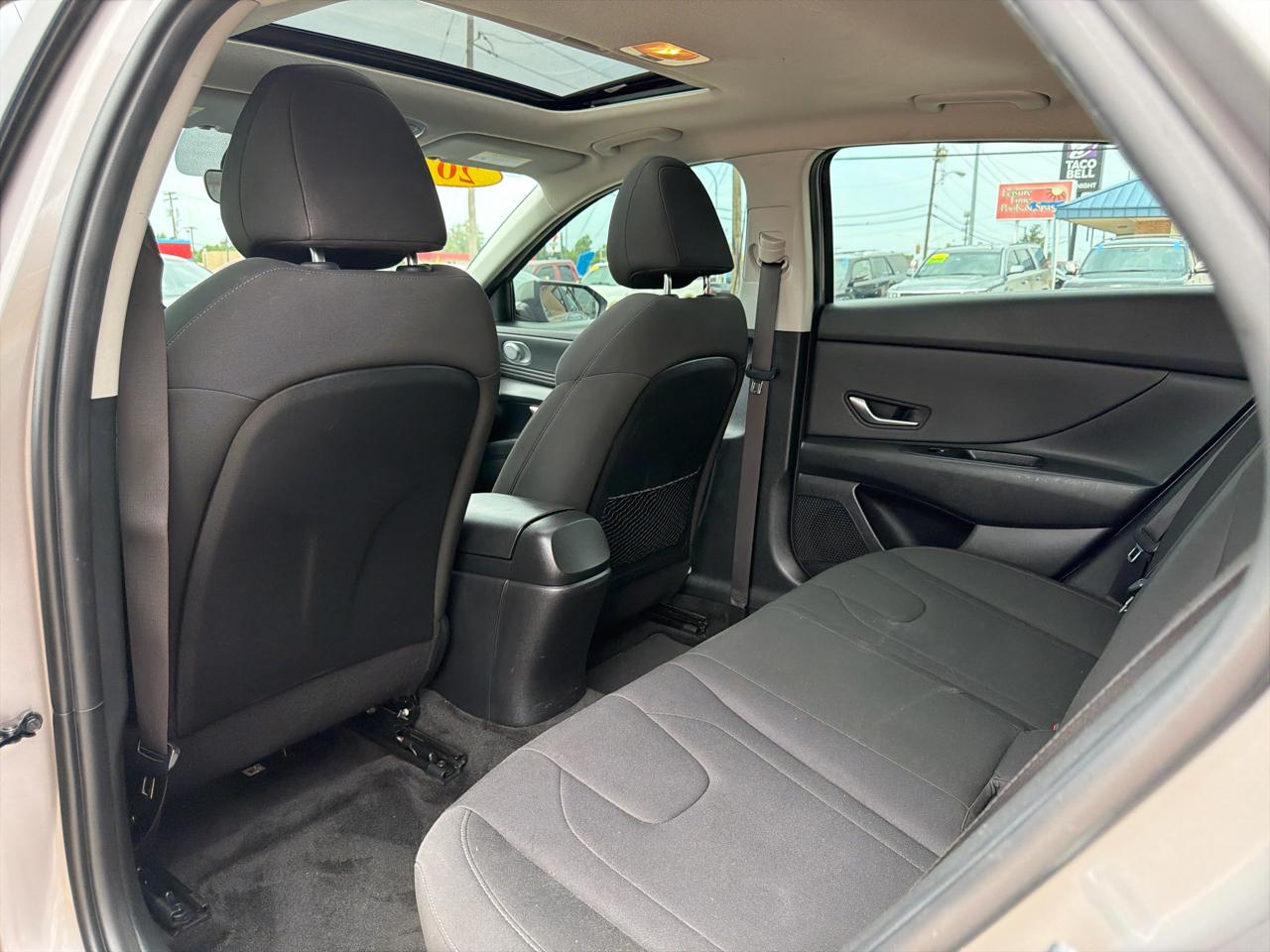 Hyundai Elantra SEL IVT 2022