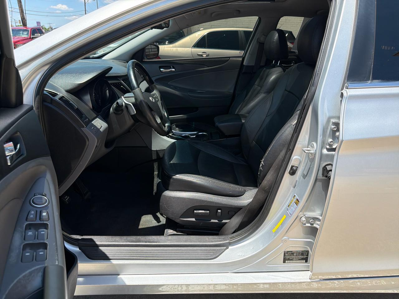 Hyundai Sonata 4dr Sdn 2.0T Auto SE 2013