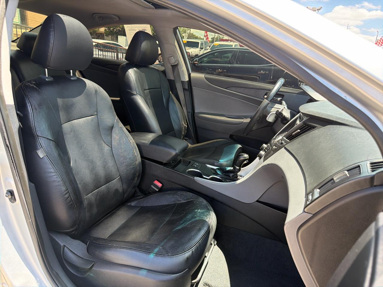 Hyundai Sonata 4dr Sdn 2.0T Auto SE 2013