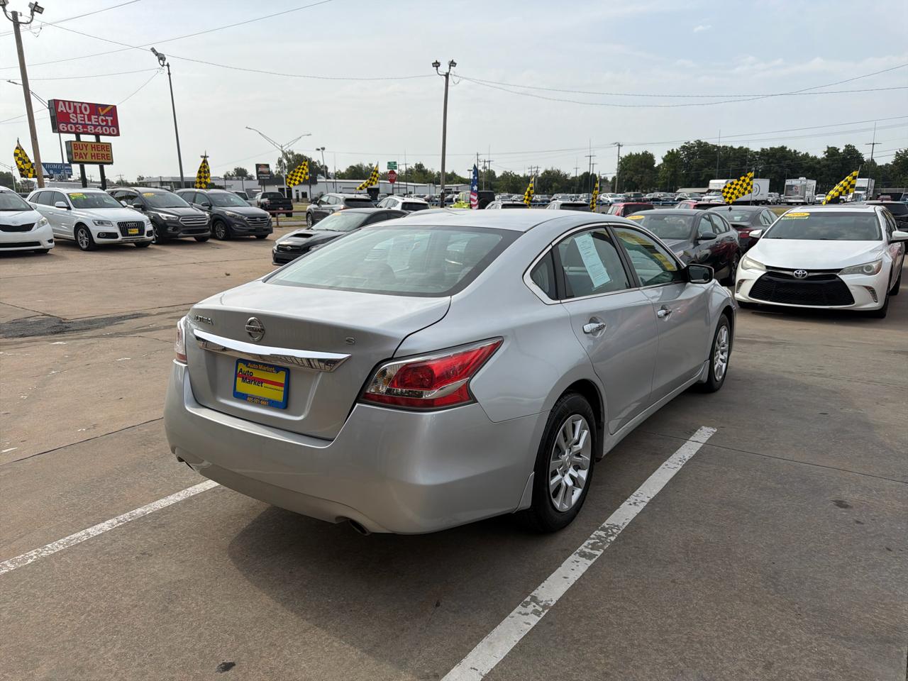 Nissan Altima 4dr Sdn I4 2.5 S 2015