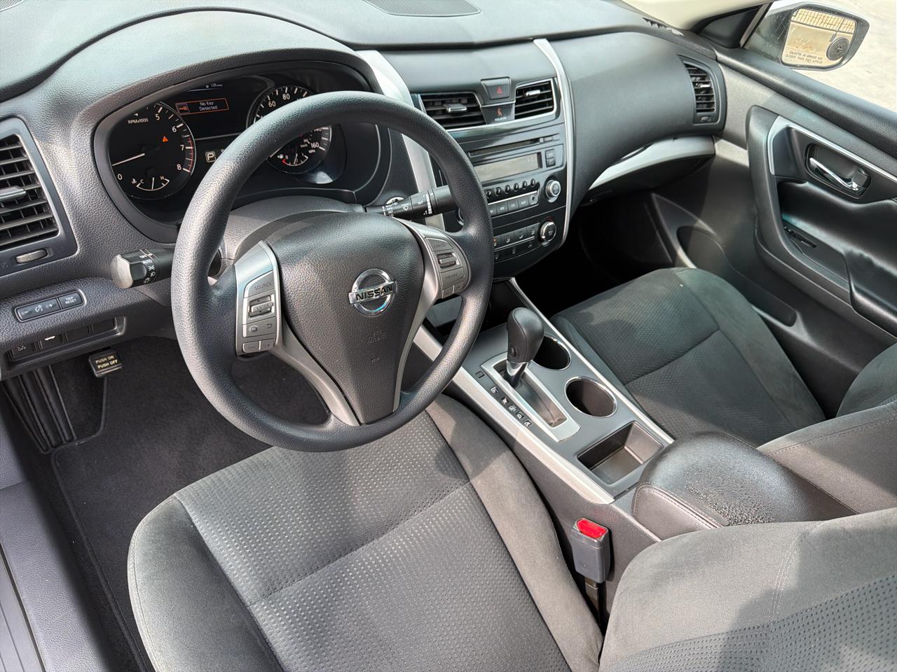 Nissan Altima 4dr Sdn I4 2.5 S 2015