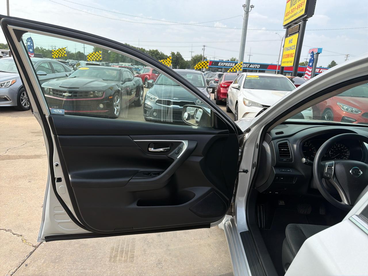 Nissan Altima 4dr Sdn I4 2.5 S 2015