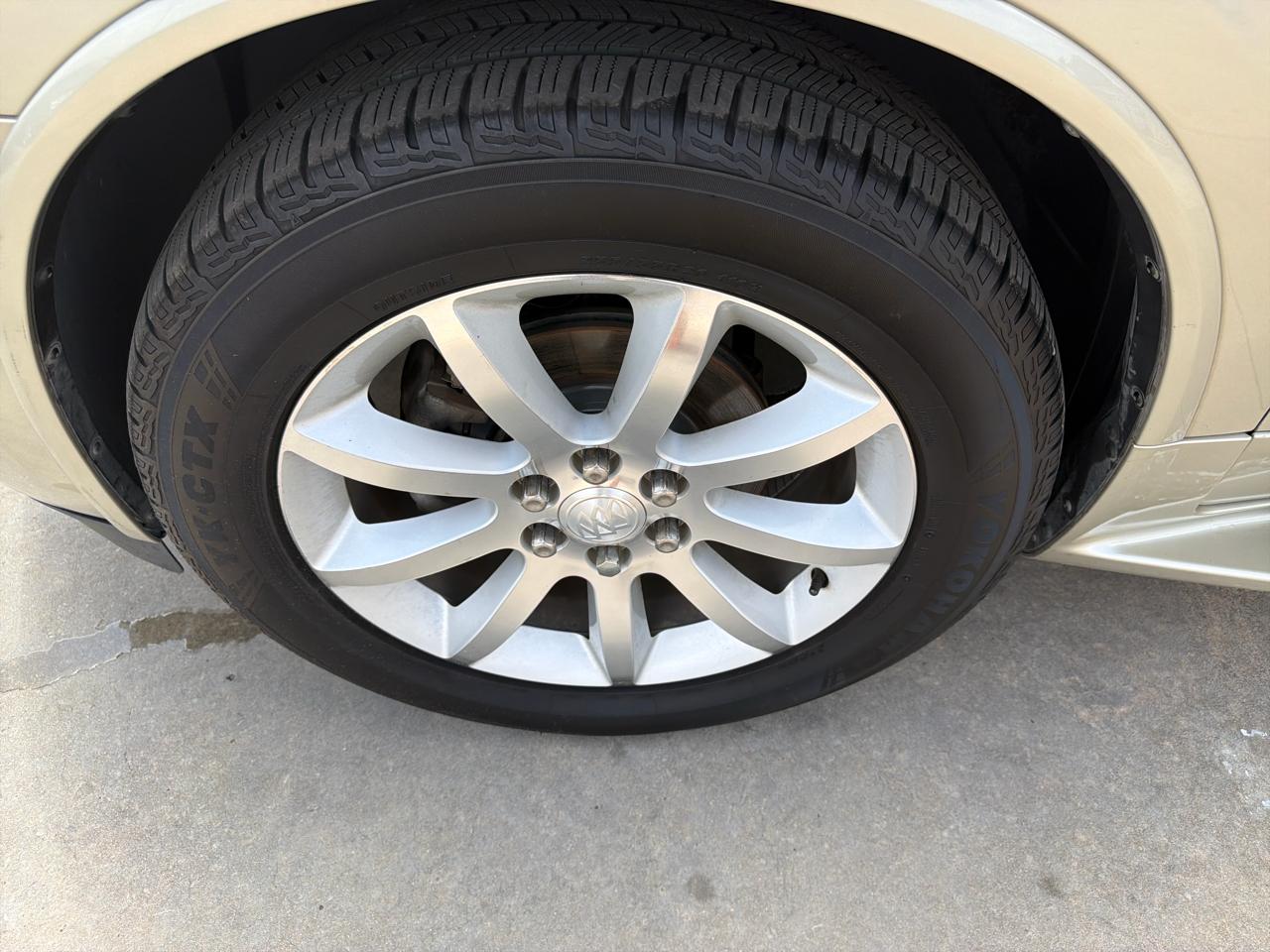 Buick Enclave FWD 4dr Premium 2015