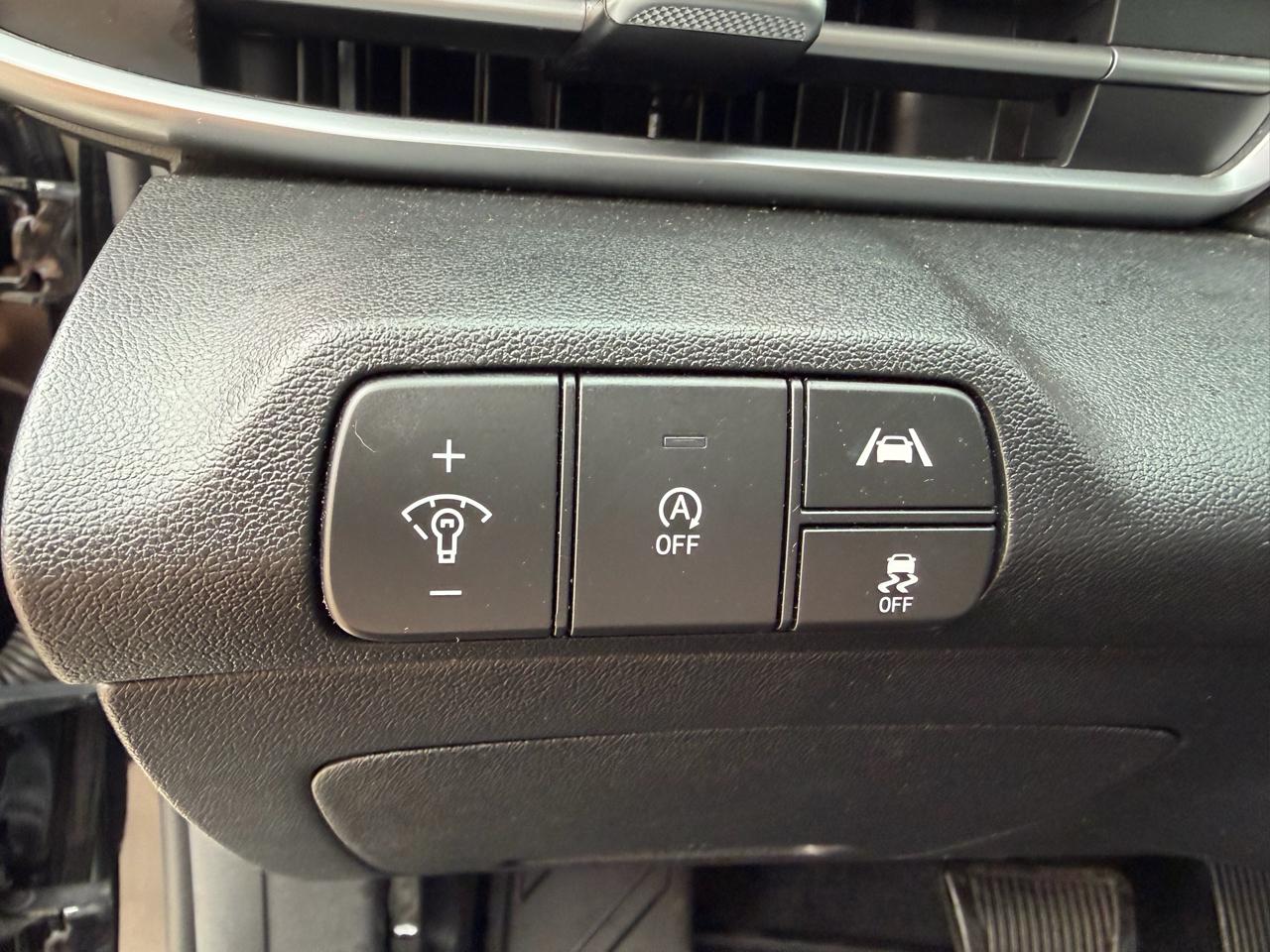 Hyundai Elantra SE IVT 2023