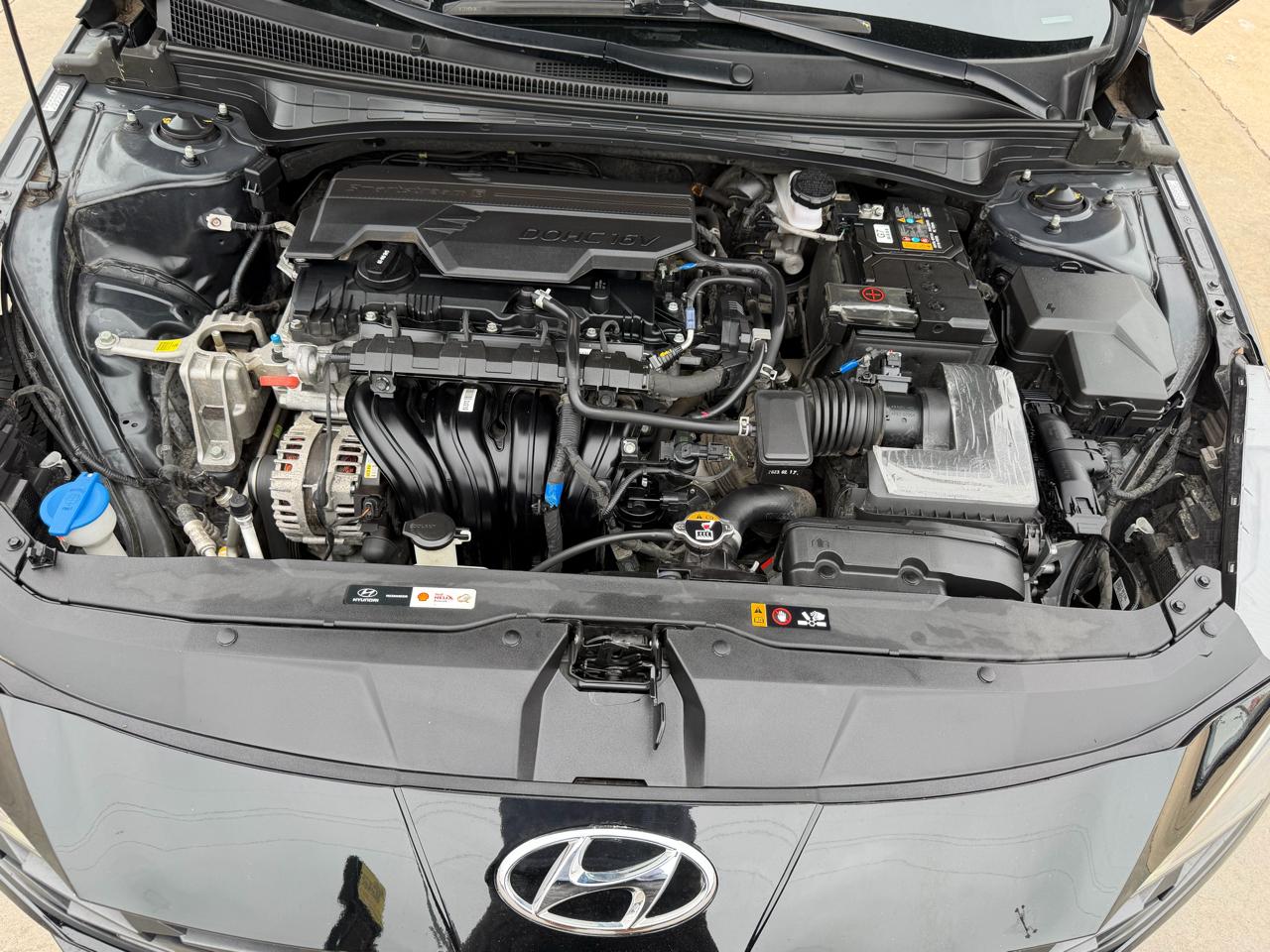 Hyundai Elantra SE IVT 2023