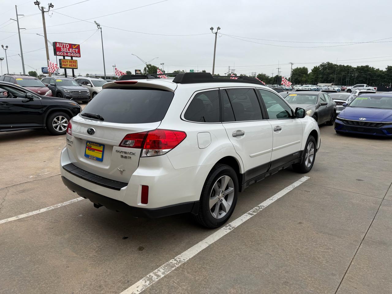 Subaru Outback 4dr Wgn H6 Auto 3.6R Limited 2014