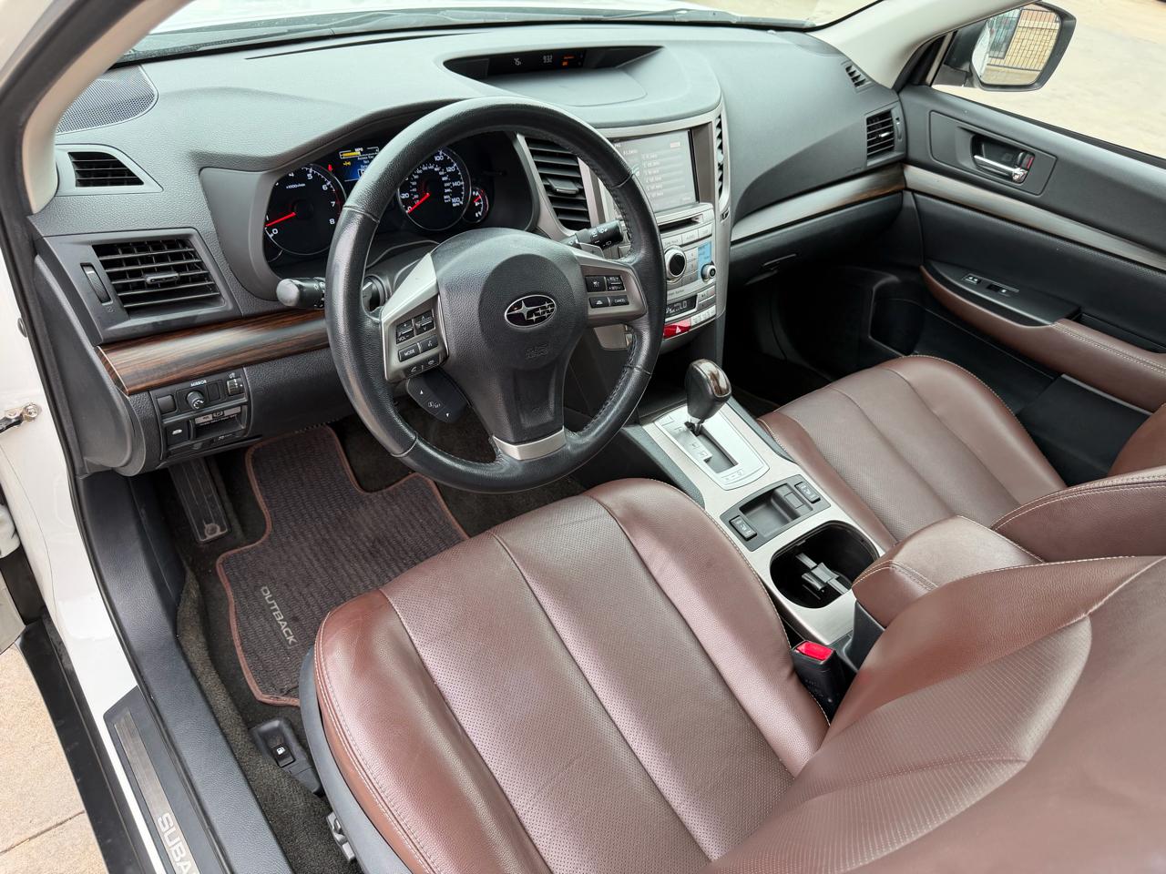 Subaru Outback 4dr Wgn H6 Auto 3.6R Limited 2014
