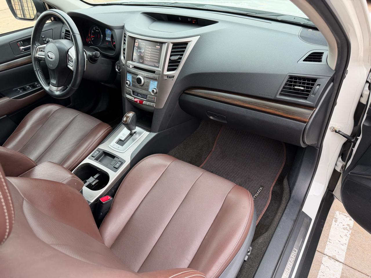 Subaru Outback 4dr Wgn H6 Auto 3.6R Limited 2014