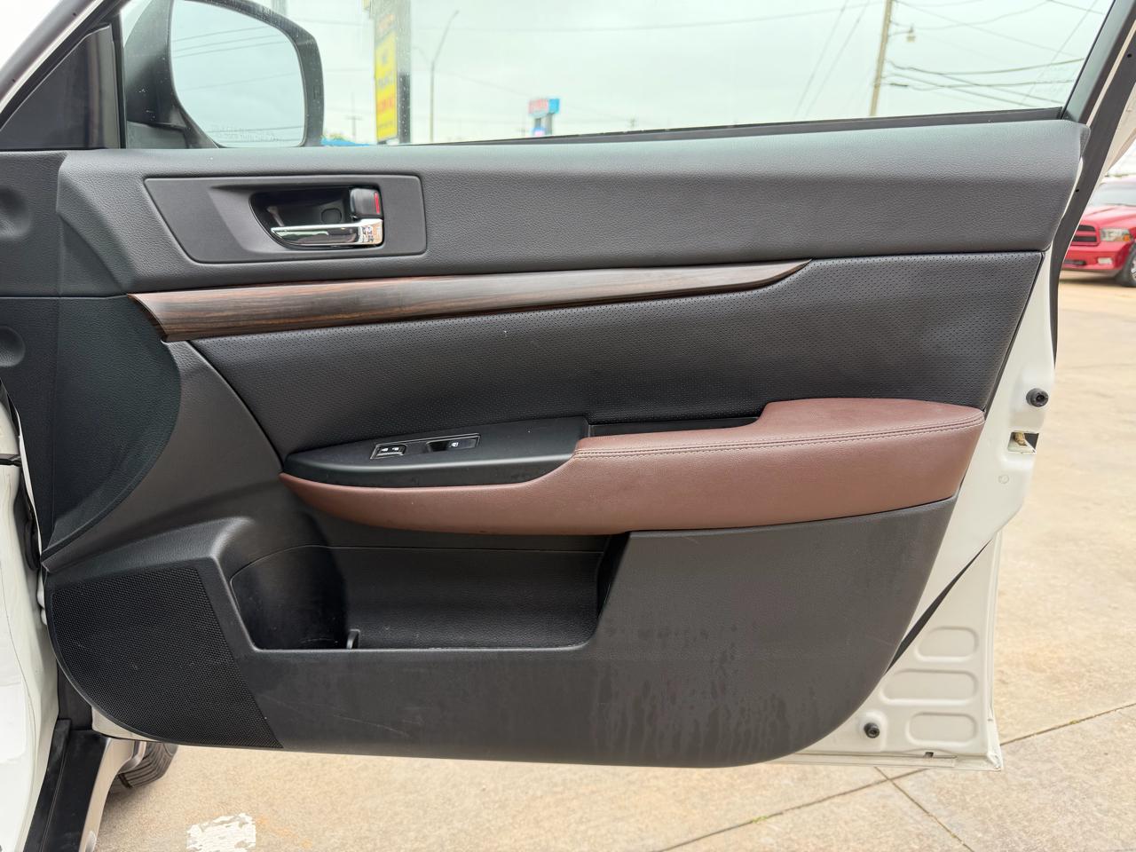 Subaru Outback 4dr Wgn H6 Auto 3.6R Limited 2014