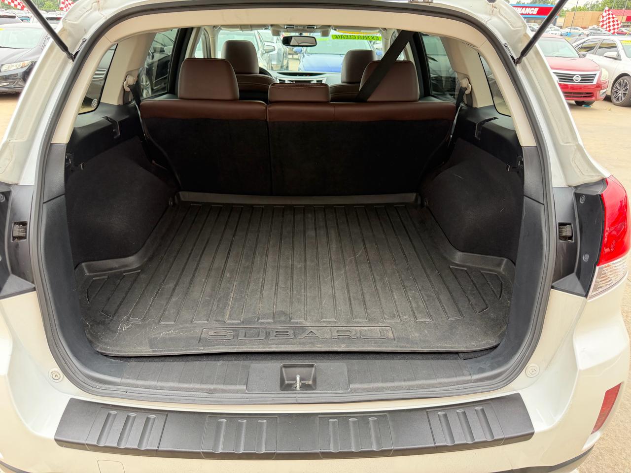 Subaru Outback 4dr Wgn H6 Auto 3.6R Limited 2014