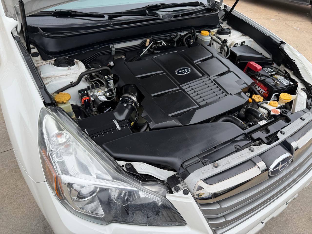 Subaru Outback 4dr Wgn H6 Auto 3.6R Limited 2014