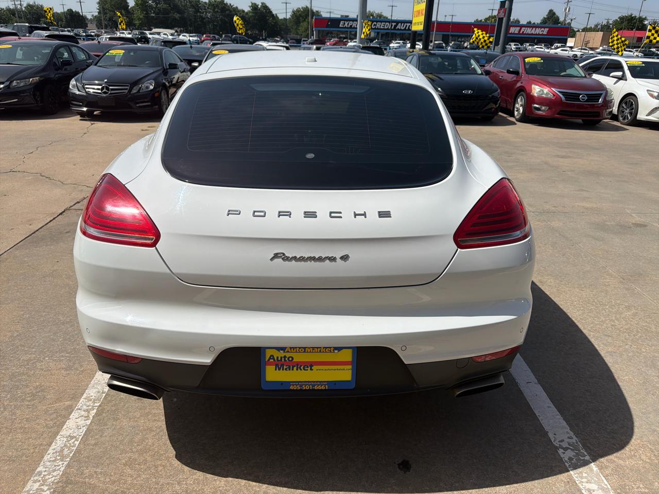 Porsche Panamera 4dr HB 4 2015