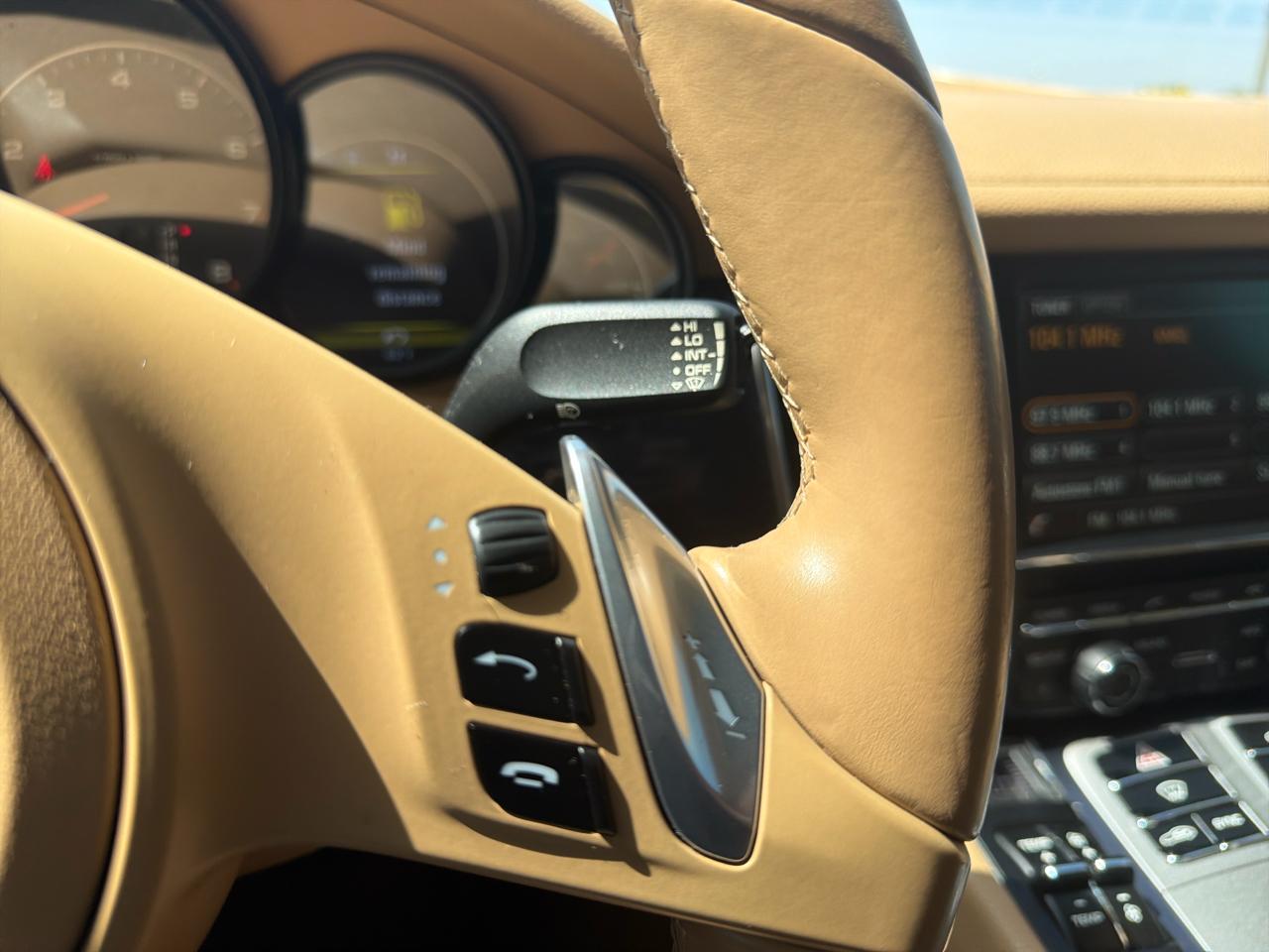 Porsche Panamera 4dr HB 4 2015