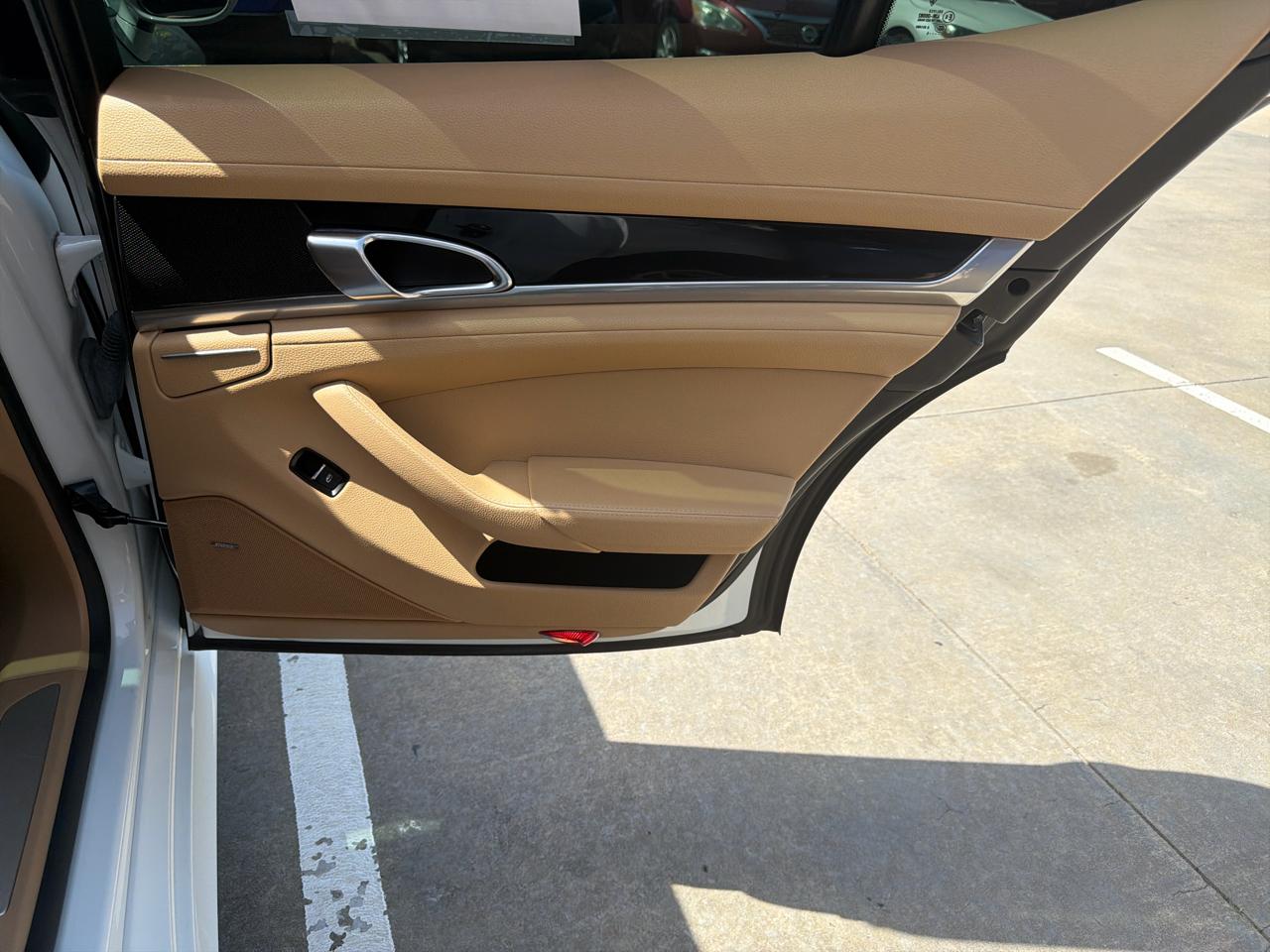 Porsche Panamera 4dr HB 4 2015
