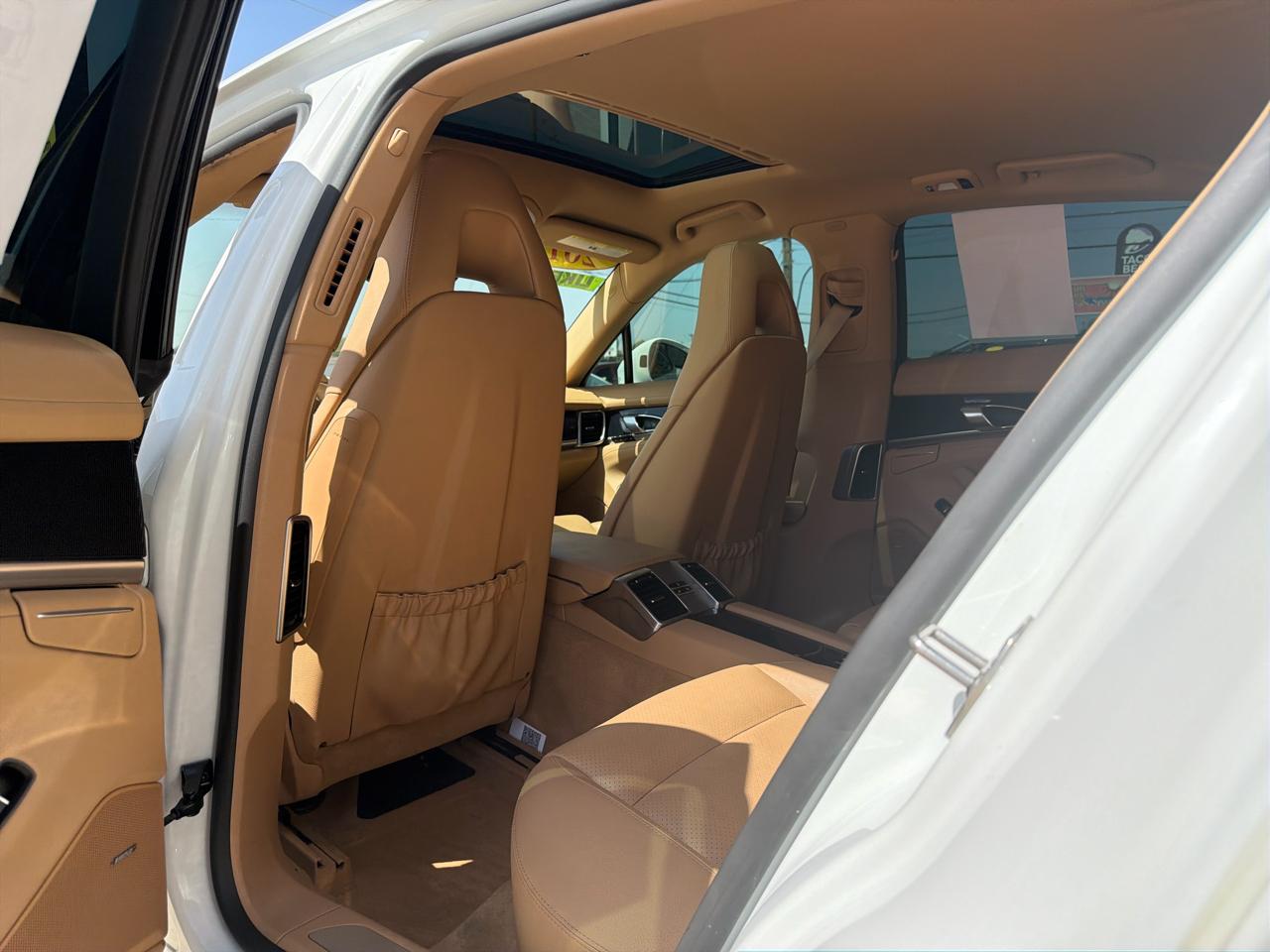Porsche Panamera 4dr HB 4 2015