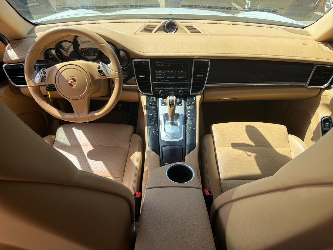 Porsche Panamera 4dr HB 4 2015