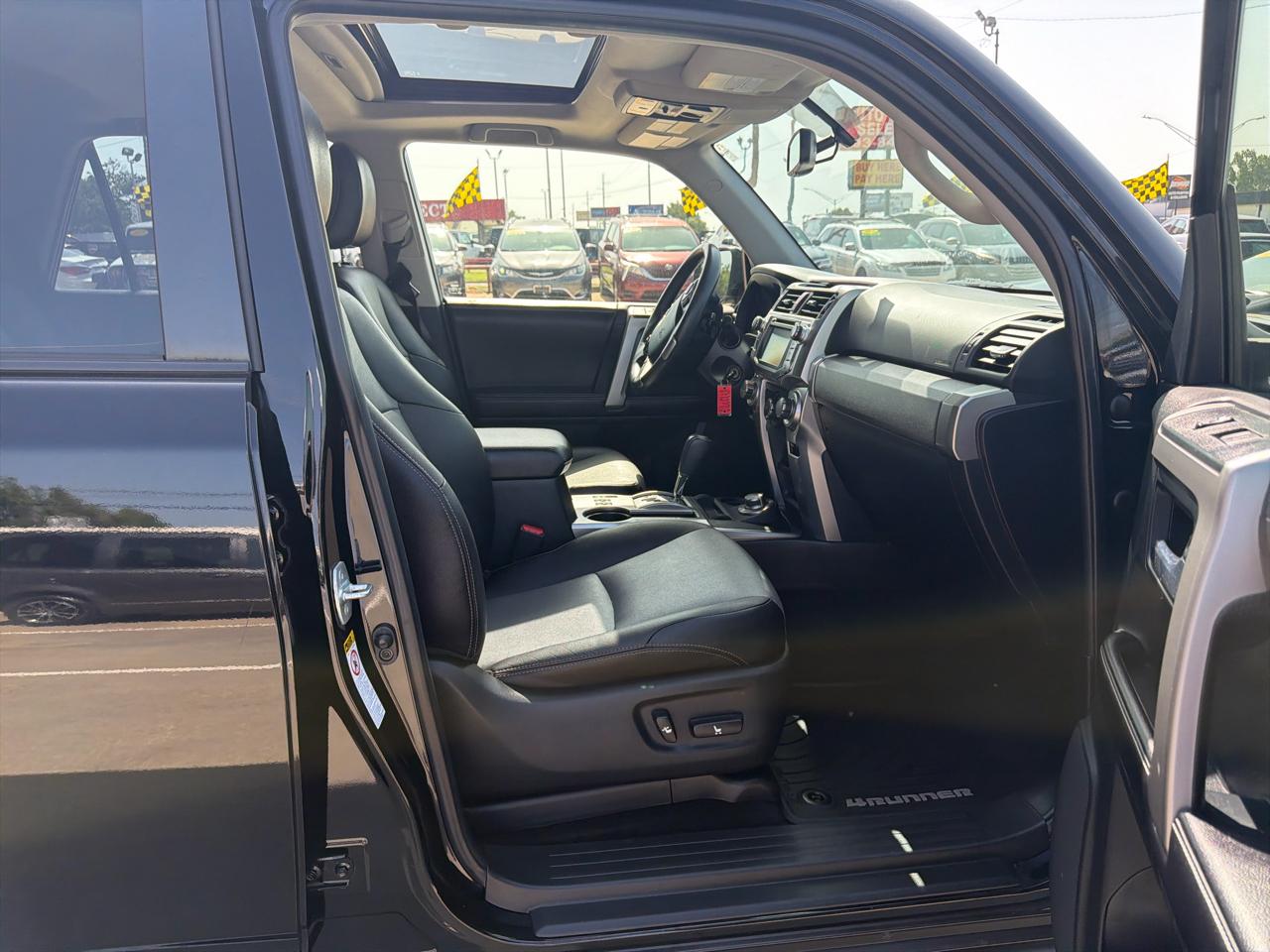 Toyota 4Runner 4WD 4dr V6 Trail Premium (Natl) 2016