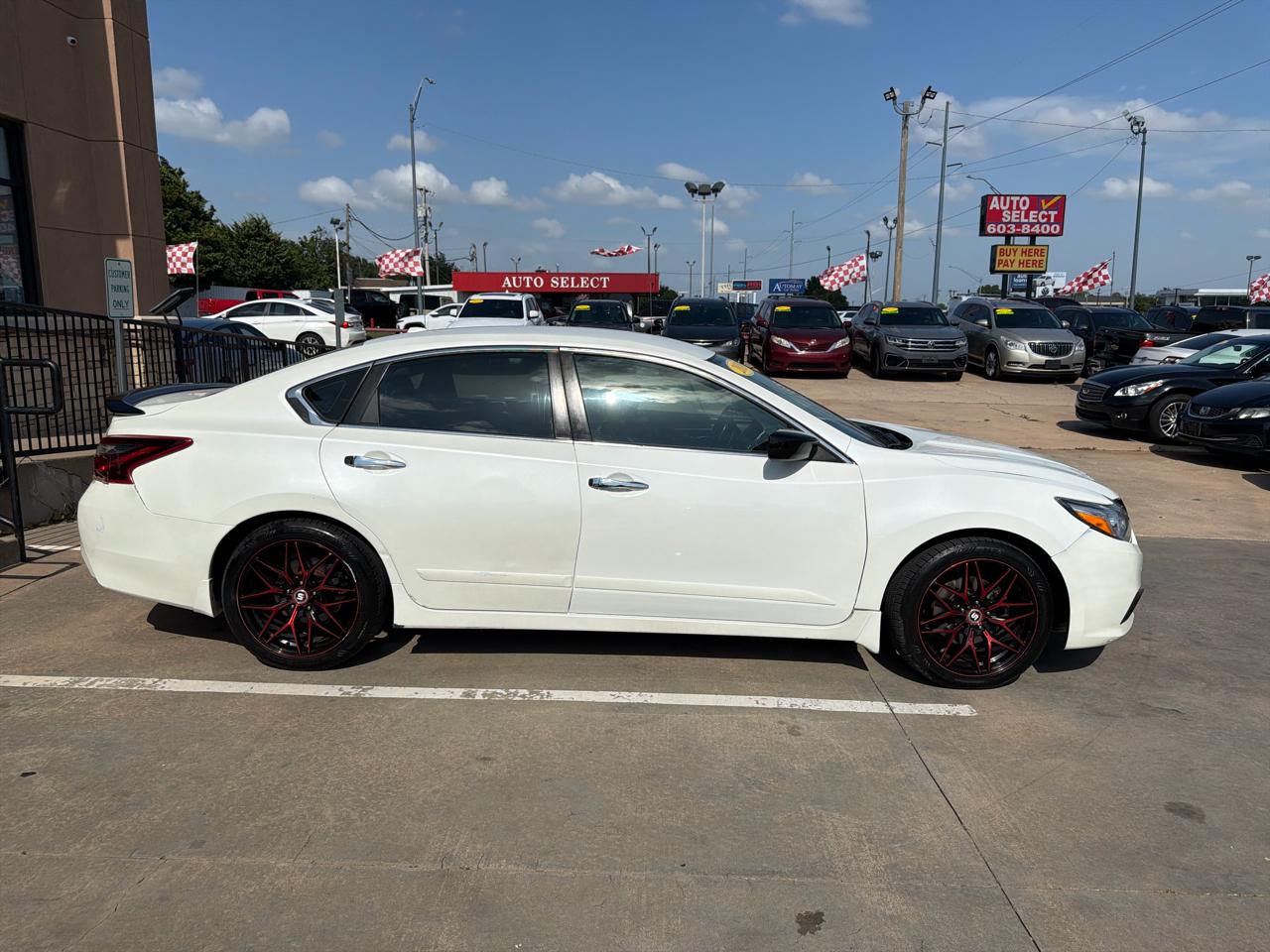 Nissan Altima 2.5 SR Sedan 2018