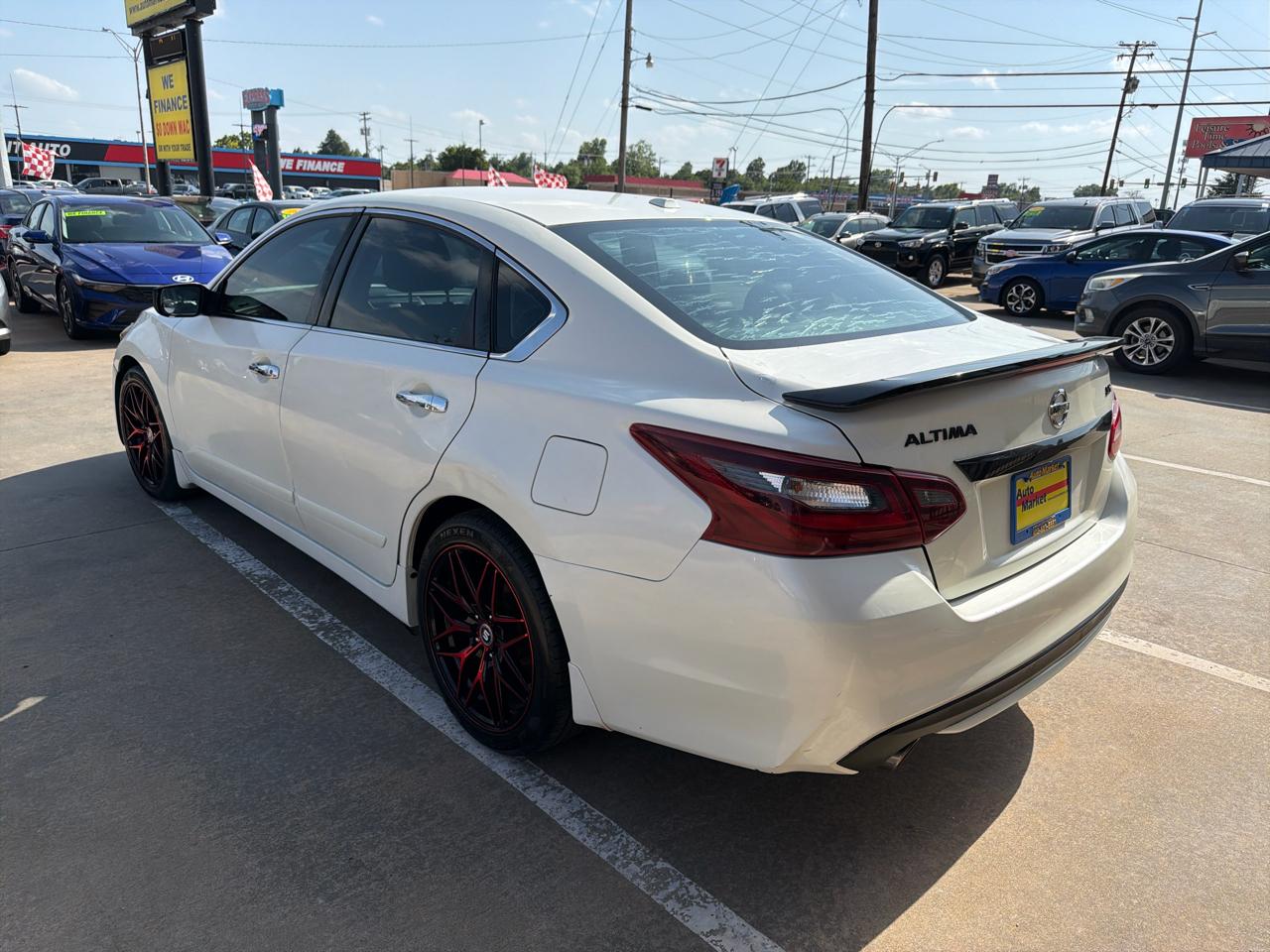 Nissan Altima 2.5 SR Sedan 2018