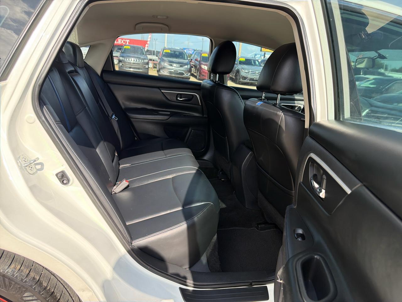 Nissan Altima 2.5 SR Sedan 2018