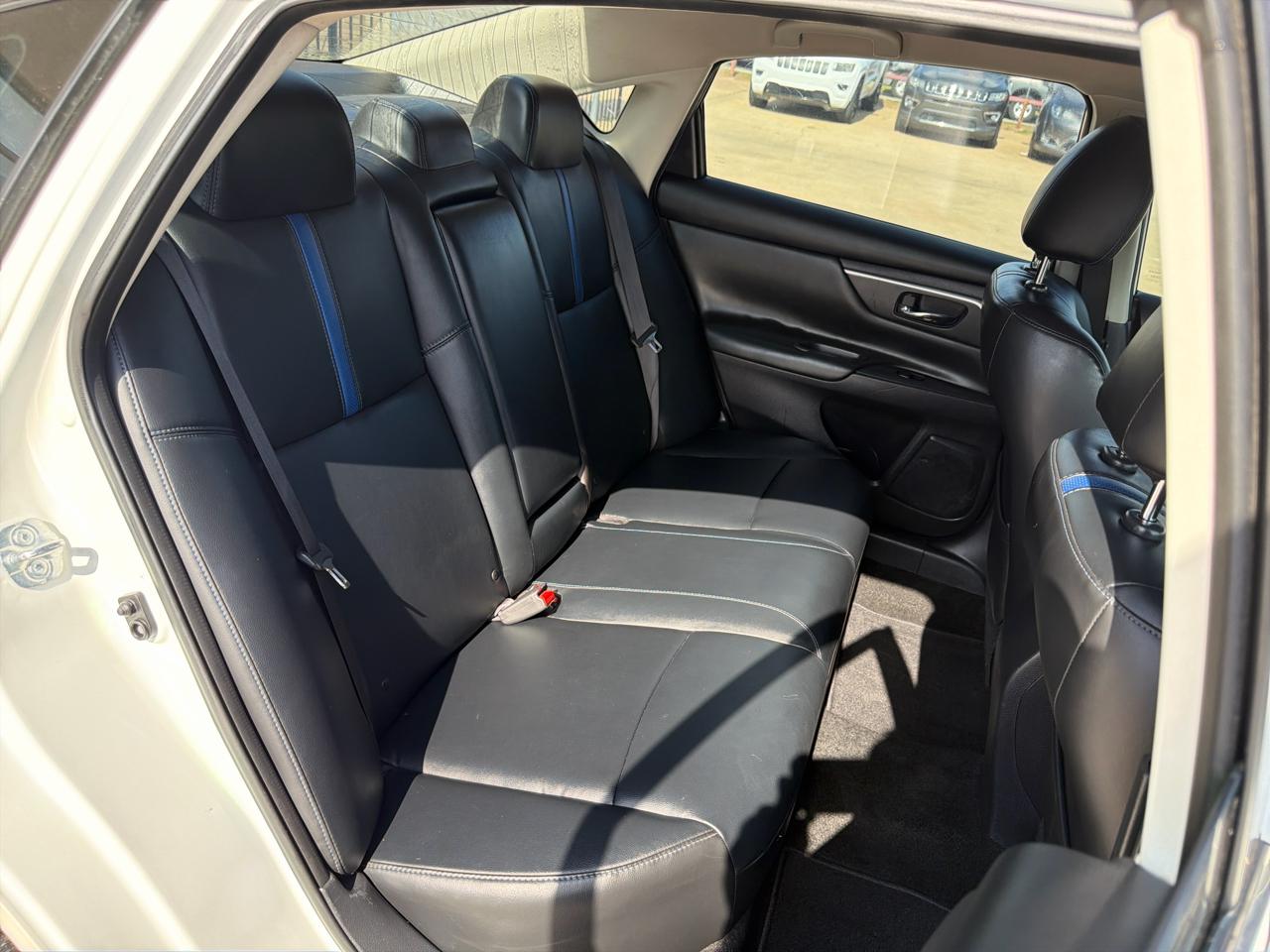 Nissan Altima 2.5 SR Sedan 2018