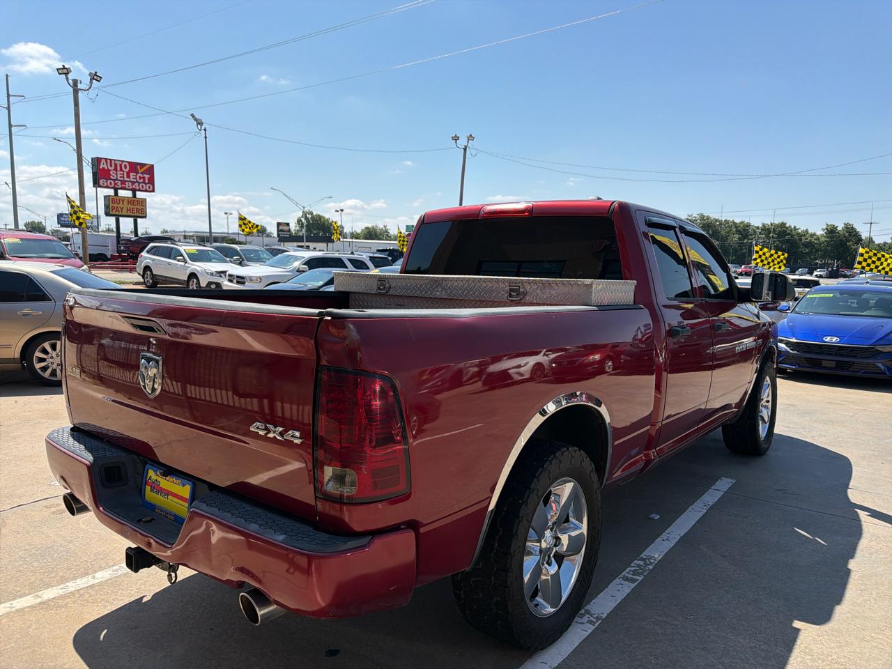 RAM 1500 4WD Quad Cab 140.5" Express 2012